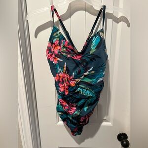 Aqua Green Blue & Pink tropical print Swimsuit with Ruched Front women’s sz xl